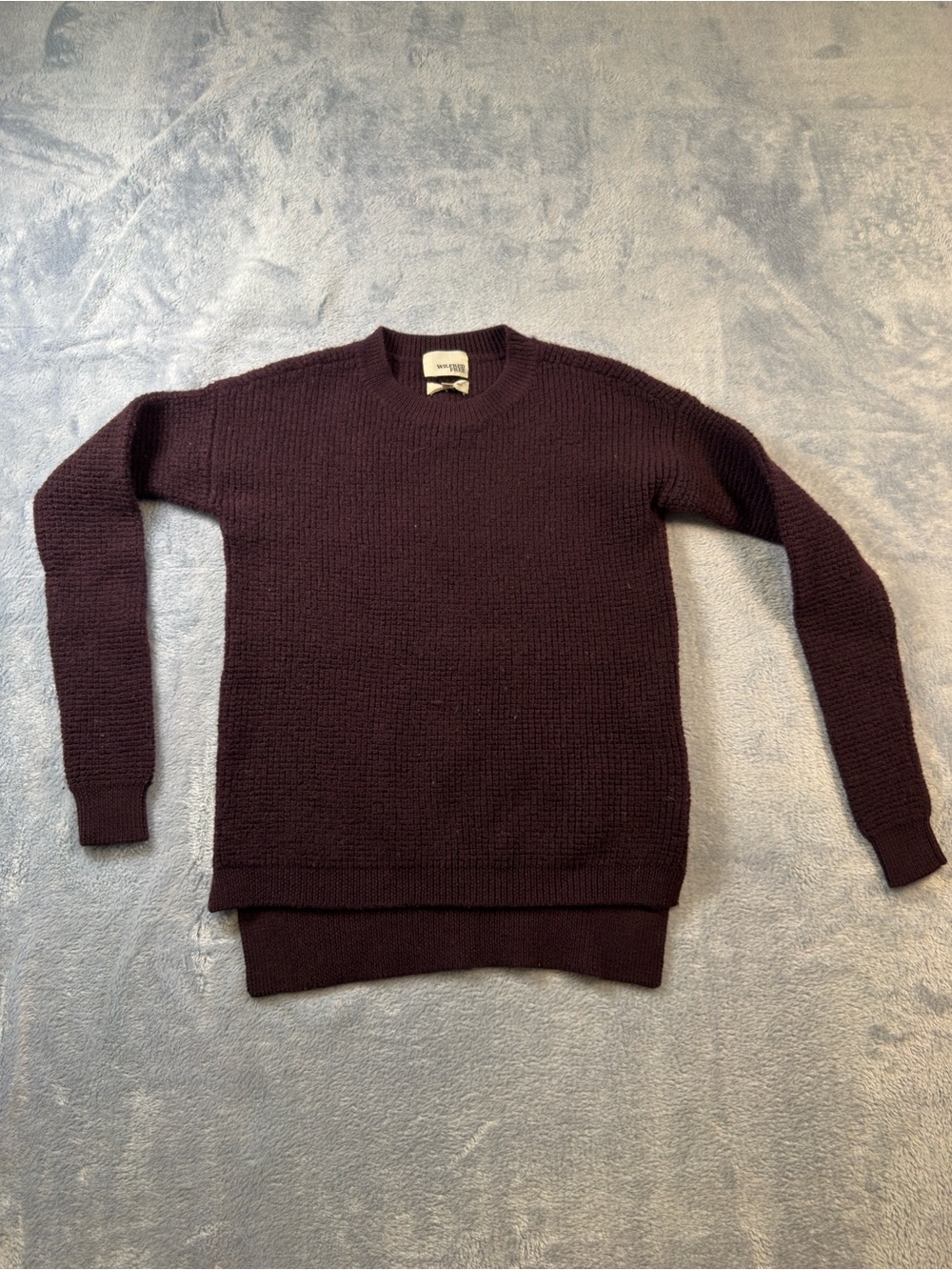 Aritzia Wilfred Free Women's Crewneck Sweater in Deep Plum #3224